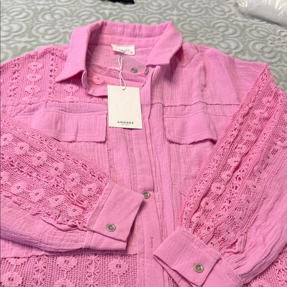 NWT' ANDREE BY UNIT Pink Lace Blouse‎ - Picture 6 of 7
